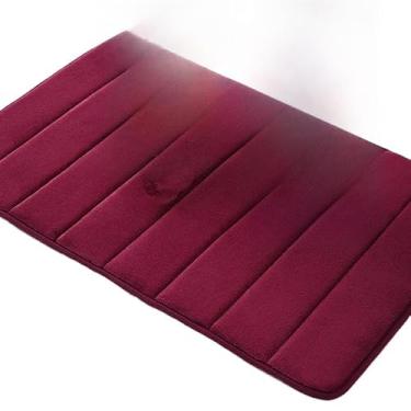 Imagem de KIT Tapete Paralelepípedos Soft para Banheiro, Sala e Quarto Diversas Cores Antiderrapante Super.(1 Peça,LISTRAS VINHO)