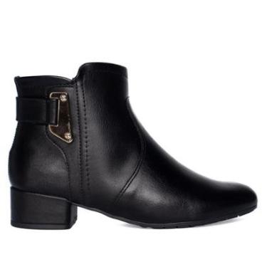 Imagem de Bota Feminina Comfortflex Cano Curto Preto.-Feminino