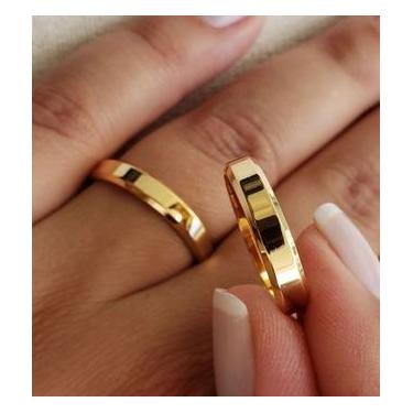 Imagem de Par De Aliança Casamento Noivado Chanfrada Lisa Ouro 18 Killates - Our