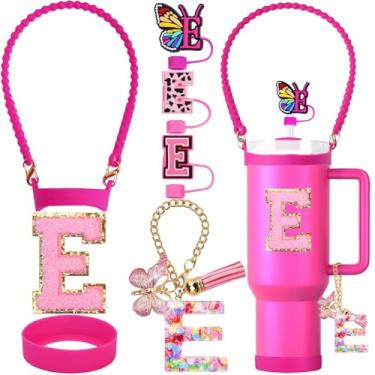Imagem de ZYBIDEAL Conjunto de acessórios para Stanley Cup, capa de canudo com letra de 0,4 polegadas, alça de garrafa de silicone, bota para Stanley 30 e 1,134 g, pingente inicial e adesivo (letra E, rosa)