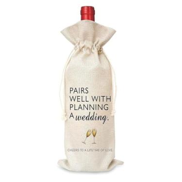 Imagem de Combina bem com a sacola de vinho para noivados, presente de celebração para casais recém-noivos