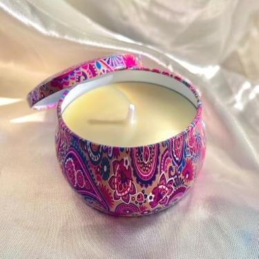 Imagem de Vela Aromática em Lata Estampada, Pavio de Algodão, Cera de Coco, 130g (Bamboo)