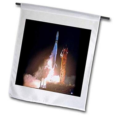 Imagem de 3dRose fl_76855_2"Astronauts and Rockets Mariner 1 Launch to Venus Garden Flag, 45,7 x 68,8 cm