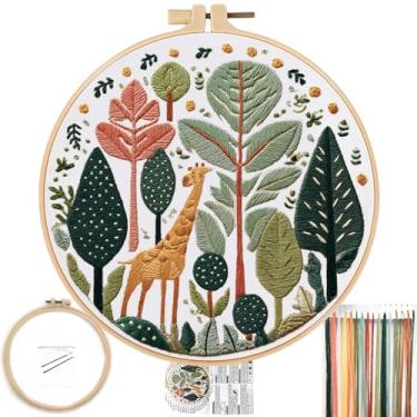 Imagem de FONNUY Padrão de bordado pré-estampado de girafa para iniciantes, kits de bordado boho para iniciantes, ponto cruz, costura, agulhas completas e kit de argola de linha (girafa 04)