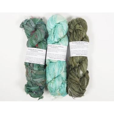 Imagem de Vintageandyou Fio de fita de seda reciclado de 300 g | Pacote com 3 novelos de seda reciclados | Fita cortada à mão e unida à mão para crochê, macramé, tecelagem, tricô, fabricação de joias e arte de