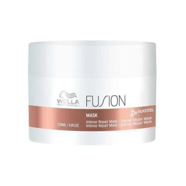 Imagem de Máscara de Tratamento Fusion Wella Professionals 150ml