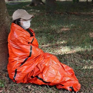 Imagem de Sacos de dormir, saco de dormir portátil, cobertor impermeável para acampamento, caminhada e outras atividades ao ar livre, laranja