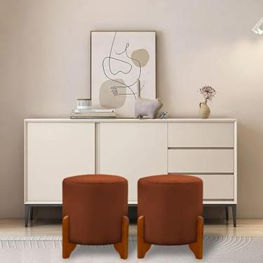 Imagem de Kit 2 Puffs Banquetas Redondo Principe Thor Pés de Madeira Maciça Veludo (TERRACOTA)