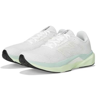 Imagem de New Balance Tênis de corrida feminino FuelCell Propel V5, Branco/água melão/cinza de argila, 8.5 Wide