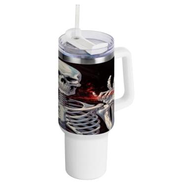 Imagem de Kigai Copo de caveira engraçado de 1,134 g com tampa e canudo, copo isolado de aço inoxidável durável à prova de vazamento com alça, garrafas de água à prova de derramamento para viagens