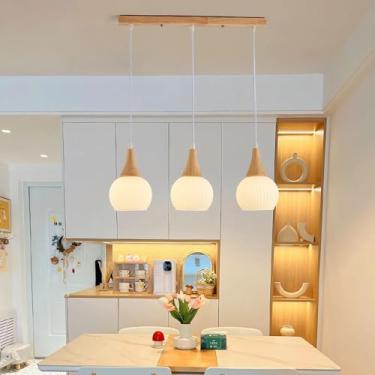 Imagem de Luminária pendente LED em madeira com soquete E27, 3 lâmpadas, estilo lustre, ideal para cozinha, ilha de cozinha, mesa de jantar, sala de jantar, bar ou escritório. Possui cúpula de vidro b