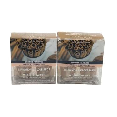 Imagem de Bath & Body Works Recargas de lâmpada WallFlower - Canela e botões de cravo - Quatro lâmpadas!