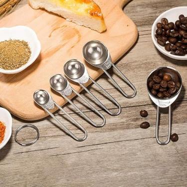 Imagem de Conjunto de 5 colheres de medição, inclui 1/8 colher de chá, 1/4 colher de chá, 1/2 colher de chá, 1 colher de sopa, copos medidores de aço inoxidável de grau alimentício, colher de sopa e colher de