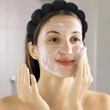 Imagem de Tiara Nuvem para Skincare Macia e Ajustável – Faixa de Cabelo para Maquiagem, Limpeza Facial e Autocuidado – Confortável e Lavável