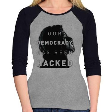 Imagem de Baby Look Raglan Our Democracy Has Been Hacked Manga 3/4 - Foca na Mod