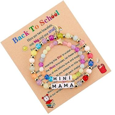 Imagem de VULETO Pulseiras de volta às aulas Mommy and Me, First Day of Kindergarten Preschool, Mama Mini Pulseiras Combinadas Conjunto para 2, Pulseiras Mãe e Filha Joias Presentes para Meninas Adolescentes, plástico
