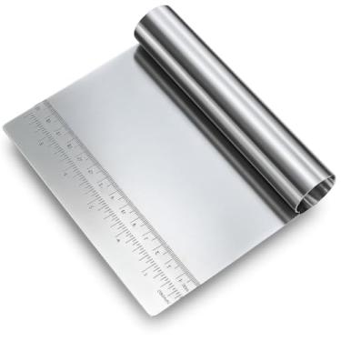 Imagem de Espátula Raspador Cortador de Inox 15 cm – Divisor de Massa e Legumes com Régua Medidora, Multiuso para Confeitaria, Bolos e Panificação