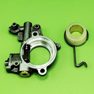 Imagem de Yingspart Bomba de óleo para motosserra Stihl MS382 MS 382 com engrenagem helicoidal