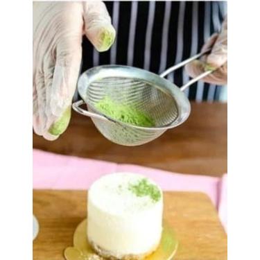 Imagem de Peneira Aço Inox 8 cm - Malha Fina Coador Cozinha, Ideal Peneirar Farinha Coar Sucos, Durável com Suporte Gancho