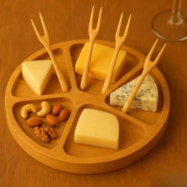 Imagem de Kit Petisqueira de Bambu com 4 Garfinhos Tábua para Frios, Queijos e Petiscos Elegante