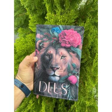 Imagem de Biblia NVI Glitter 100% Leão Deus Pai - com indice - Cpp