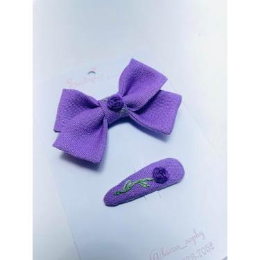 Imagem de Kit de laço em linho com tic tac do mesmo tecido bordados à mão (lilás)