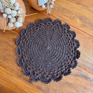 Imagem de Sousplat Descanso de Prato Romântico 38cm Crochê Artesanal cor:Marrom 