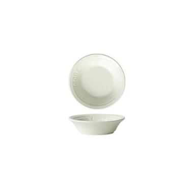 Imagem de Pratos e pratos de cerâmica em relevo branco de trufas, pratos de vegetais simples com utensílios domésticos coloridos sob o esmalte - pratos de sabor