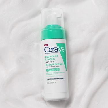 Imagem de Espuma Facial Cerave Air Foam Reequilibrante para Pele Normal e Mista 150ml