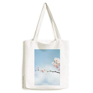 Imagem de Bolsa de lona com flor de ameixa azul céu nuvens bolsa de compras casual bolsa de mão