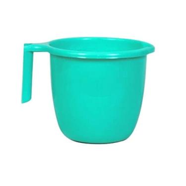 Imagem de ATCUSA Canecas de plástico para acessórios de banheiro x 1 caneca de banho Caneca de acampamento Dabba, caneca de água de banho certificada – 1,5 litro de capacidade – Cores sortidas