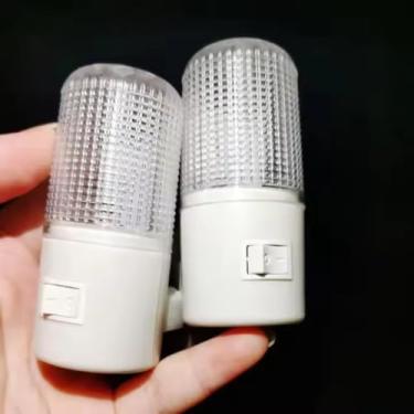 Imagem de Luminária Abajur Luz Noturna LED de Tomada Bivolt 0,3W com Interruptor para Quarto e Corredor(2)