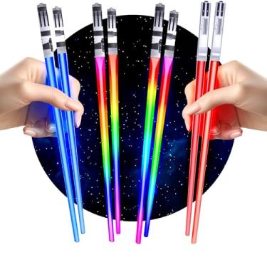 Imagem de Pauzinhos de sabre de luz iluminados – Paus de sabre de luz brilhante LED – Conjunto de pauzinhos de sabre de iluminação de sushi reutilizáveis com 4 pares – 8 modos de mudança de cor