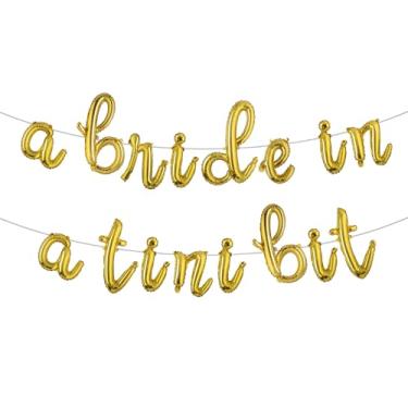 Imagem de A Bride in A Tini Bit Balões de letras para decoração de festa de despedida de solteira com tema Espresso Martini (L A BRIDE IN A TINI BIT gold)