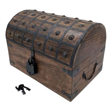 Imagem de Baú de tesouro pirata feito à mão com fechadura e chave - Inclui acessórios náuticos: bússola, espião, apito do capitão, roda de navio, ampulheta e mais (GG 40 x 28 x 28 cm)