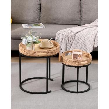 Imagem de Conjunto de 2 mesas de centro redondas com mesa de madeira e moldura de metal, mesas laterais empilháveis modernas para sala de estar, quarto, escritório e varanda (rattan, 2)