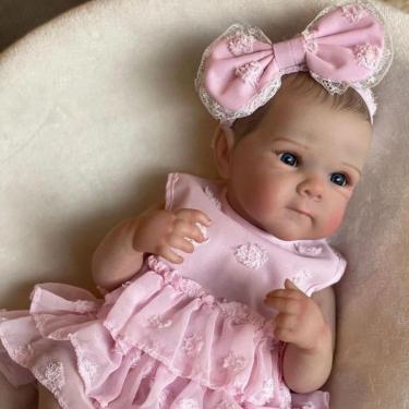 Imagem de Bebê Reborn Menina Toda De Silicone De Vinil Artesanal