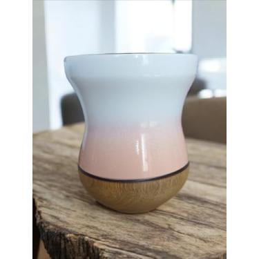 Imagem de Cuia de Madeira Imbuia Tratada para Chimarrão Premium Branca e Salmão