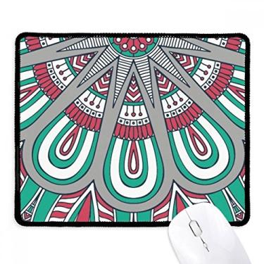 Imagem de Mousepad de borracha para jogos com estampa de pétalas coloridas e bordas costuradas
