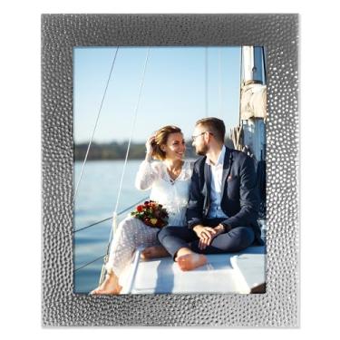 Imagem de Lawrence Frames Moldura metálica prateada 20 x 25 cm - Design martelado