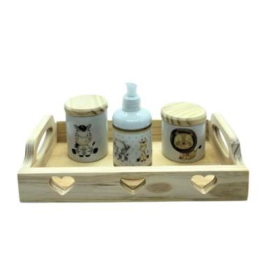 Imagem de Kit higiene bebê Safari 4 peças - Bandeja, potes, porta álcool - Peças Porcelana Bandeja Coração