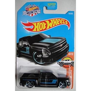 Imagem de Hot Wheels Caminhão Chevy Silverado 1:64, Preto com Listras Azuis e Prateadas, 10/10 na Série HW Hot Trucks de 2017, 159/365