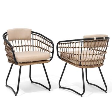 Imagem de VredHom Conjunto de 2 cadeiras de jantar de vime ao ar livre, cadeiras de jantar de pátio com almofadas, poltronas de jantar de vime para gramado, jardim, piscina, quintal, varanda, bege