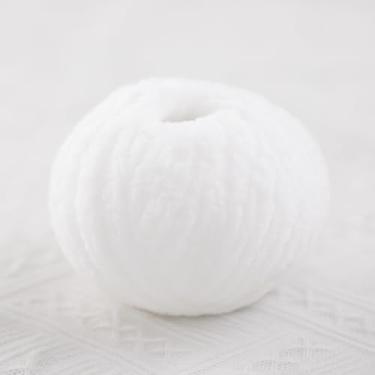 Imagem de Fio de pelúcia curta para crochê – bolas de fio macias e fofas para amigurumi, bonecas, artesanato DIY e presentes artesanais (1 branco puro)
