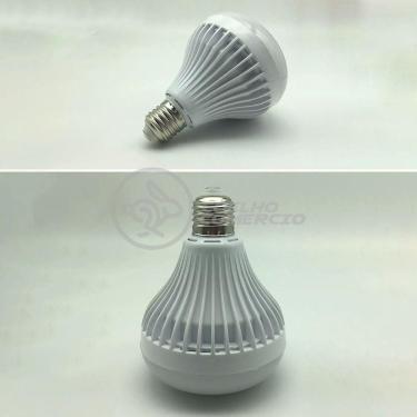 Imagem de Lâmpada Led 12W E27 Rgb Colorida Com Caixa De Som