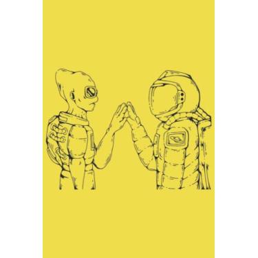 Imagem de Alien Notebook: Orb of Harmony Yellow Matte Finish Lined Journal, 120 Pages, 6 x 9, Gift For Thinkers, List Makers and Doers (Alien Journal)