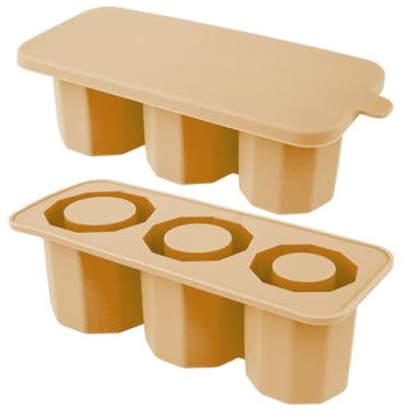 Imagem de 2 bandejas de cubos de gelo para copo Stanley, molde de gelo de silicone com tampa para freezer, formas de cubo de gelo de liberação fácil, bandejas reutilizáveis para coquetéis gelados, bebidas de