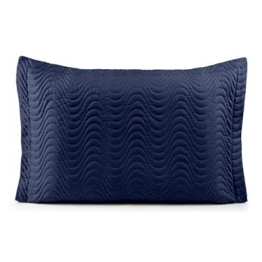 Imagem de Porta Travesseiro Laura Percal 200 Fios 70x50cm Matelado com Debrum Azul Marinho Luxo e Conforto