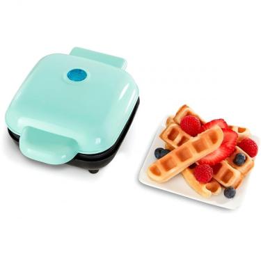 Imagem de Mini Máquina Waffle Quadrada 110v Antiaderente - 4 Porções Rápidas