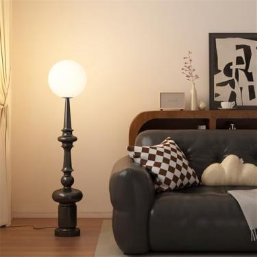 Imagem de Luminária de chão contemporânea de luxo, com design moderno e artístico, ideal para sala de estar, quarto, escritório, casa de campo, hotel ou residências. Possui LED, design retrô e criativ